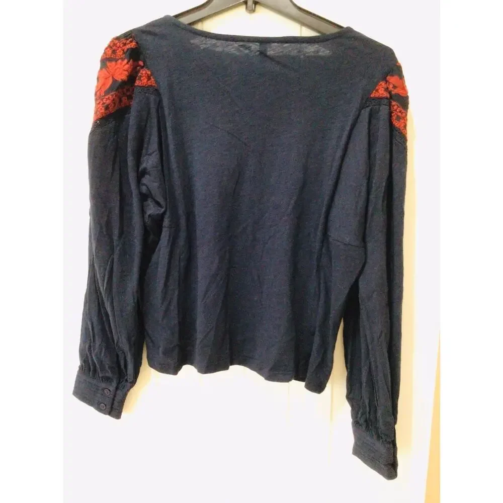 NWT❤️Anthropologie Kami Embroidered Top szS